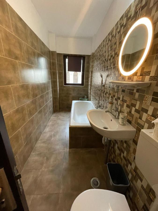 شقة Apartament Old Center Bucuresti المظهر الخارجي الصورة